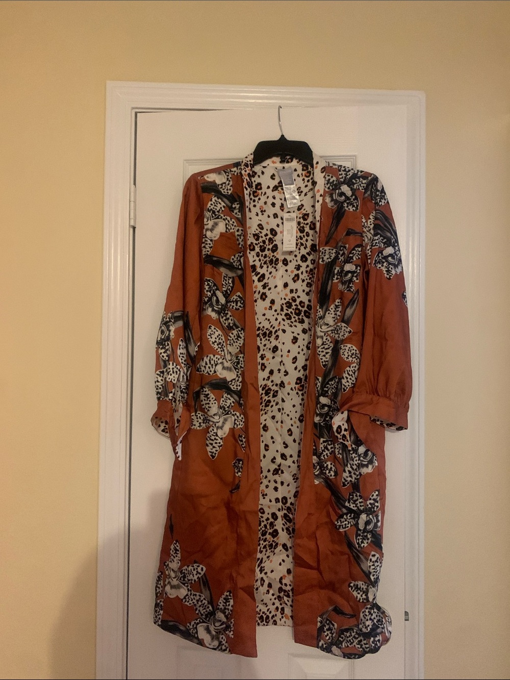 Chico's Rust Satin Duster with Leopard & Floral Trim